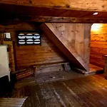 Hochhalt Hütte Chalet
