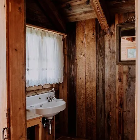 Alpesi faház Hochhalt Huette