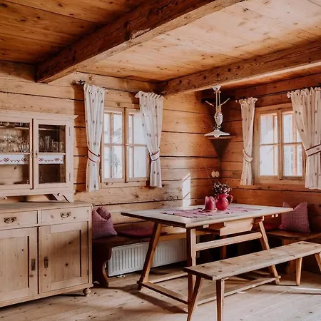 シャレー Hochhalt Huette *