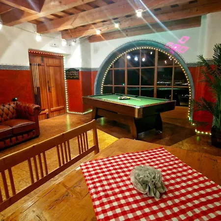 Dağ evi Hochhalt Huette