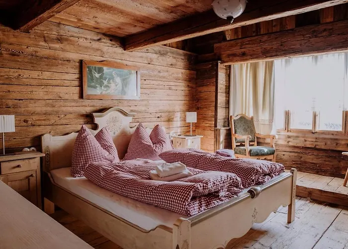 Hochhalt Huette Chalé